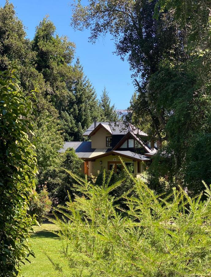 Altos del Sur Cabañas de Montaña El Bolsón Exterior foto